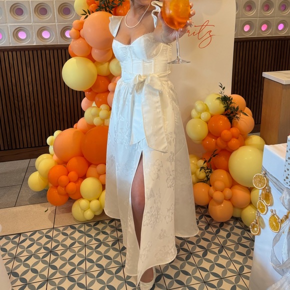 V. Chapman Vera Dress - Picture 3 of 3